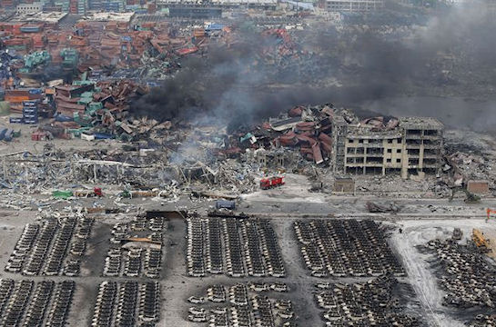 Зараженный воздух и руины: катастрофа в Китае приобретает все больший размах