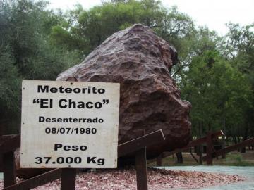Приманка для туристов: метеоритное поле в Аргентине (ФОТО)
