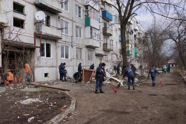 Балаклея после взрывов: город возвращается к прежней жизни (ФОТО)