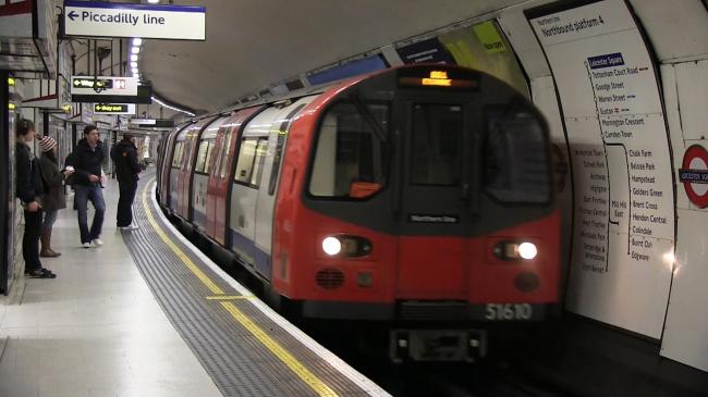 ЧП в столице Великобритании: на одной из станций метро в Лондоне прогремел взрыв